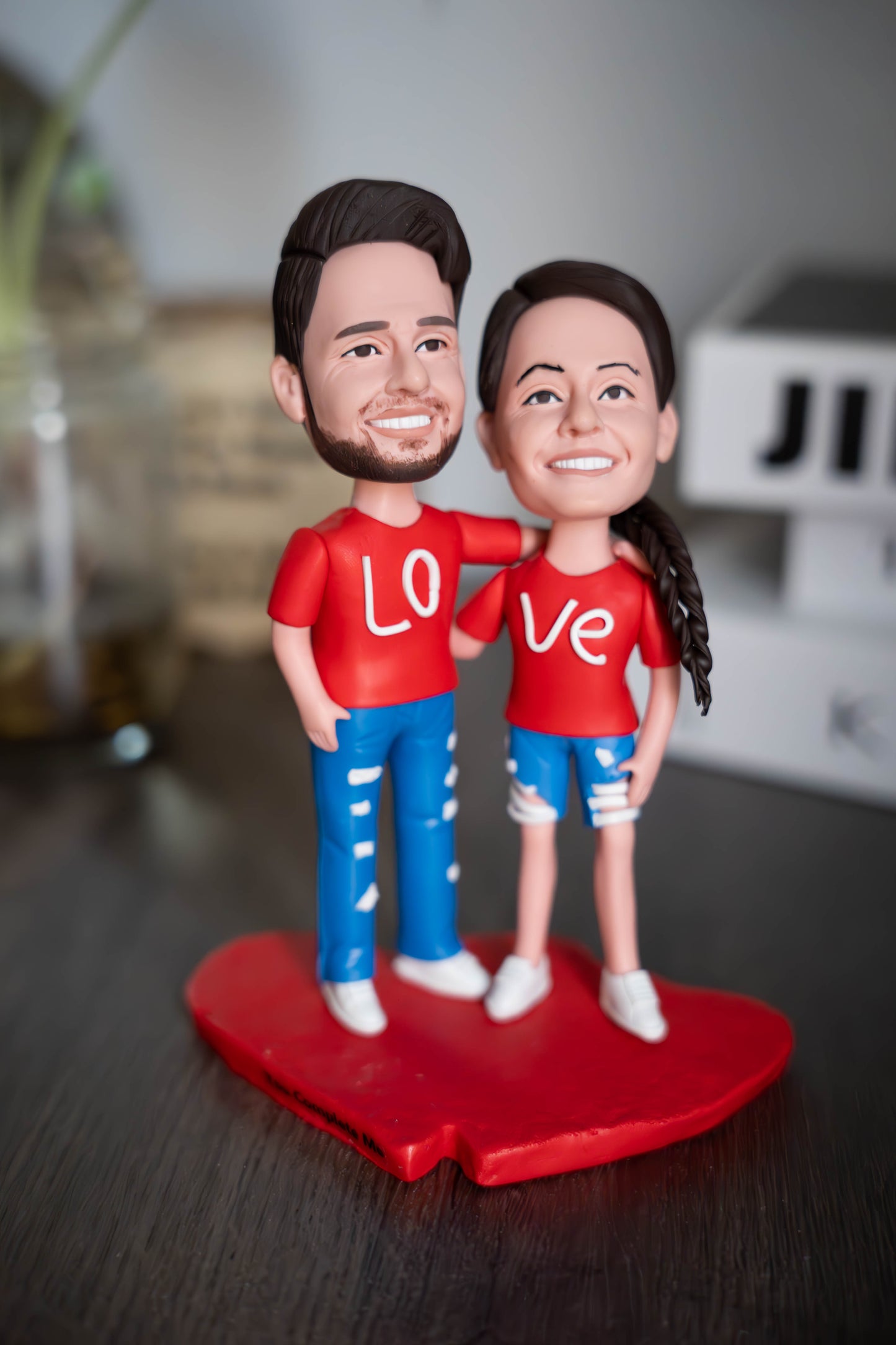 Love Couple Wearing Couple Shirts Custom Bobbleheads With Engraved Text